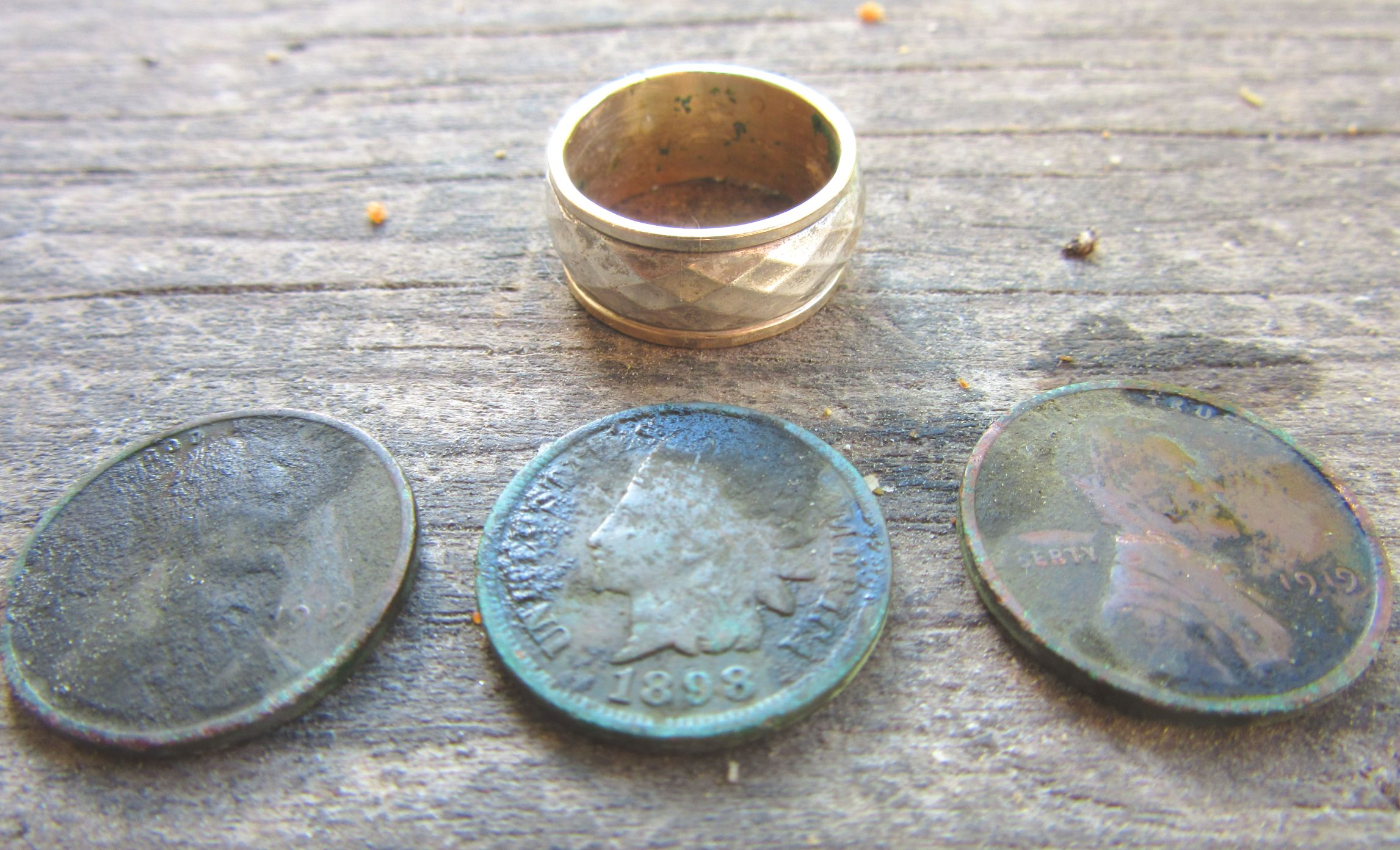 An Indian Head and Two Wheats