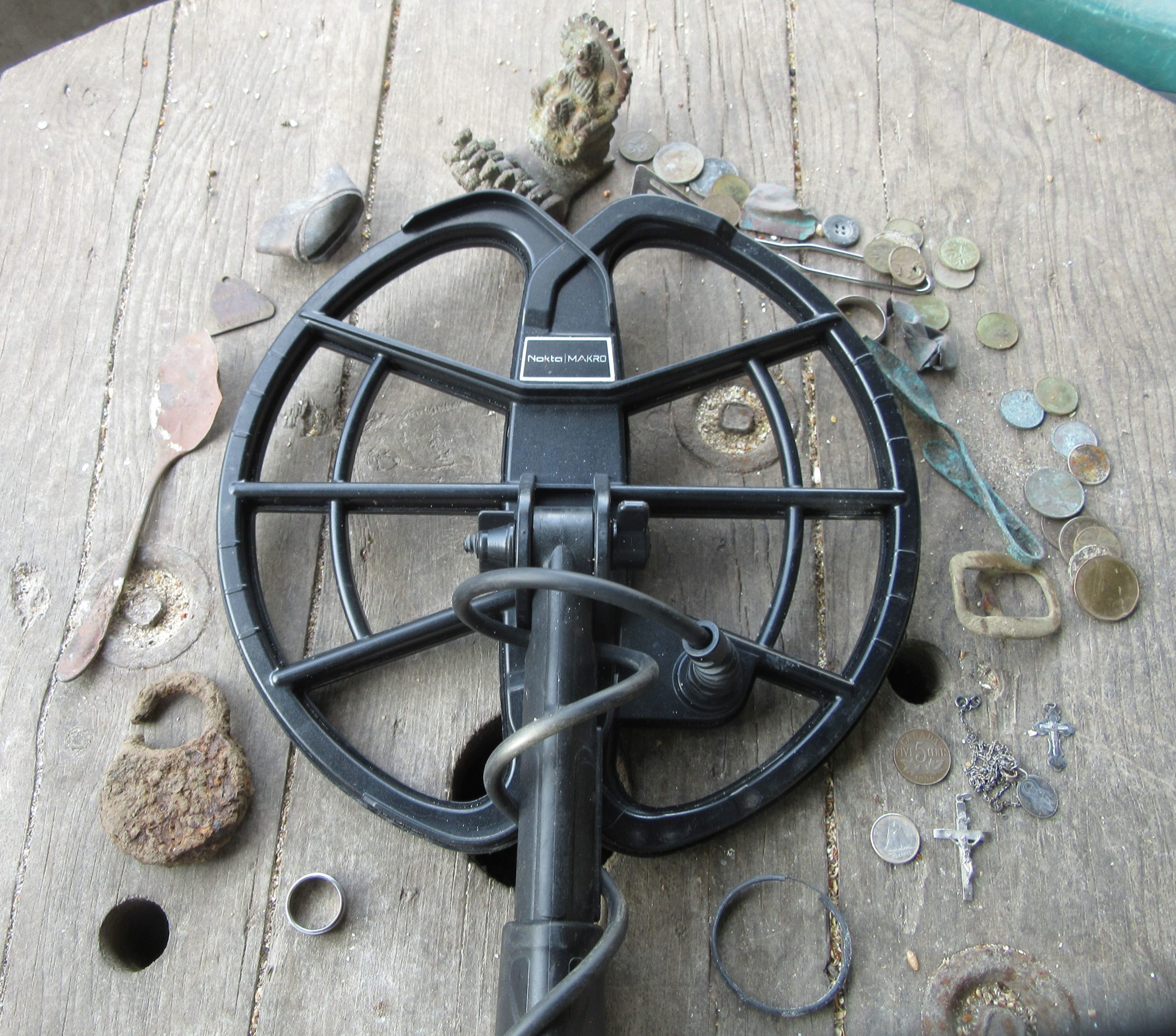 A Couple of Notes on Nokta Makro Anfibio Multi